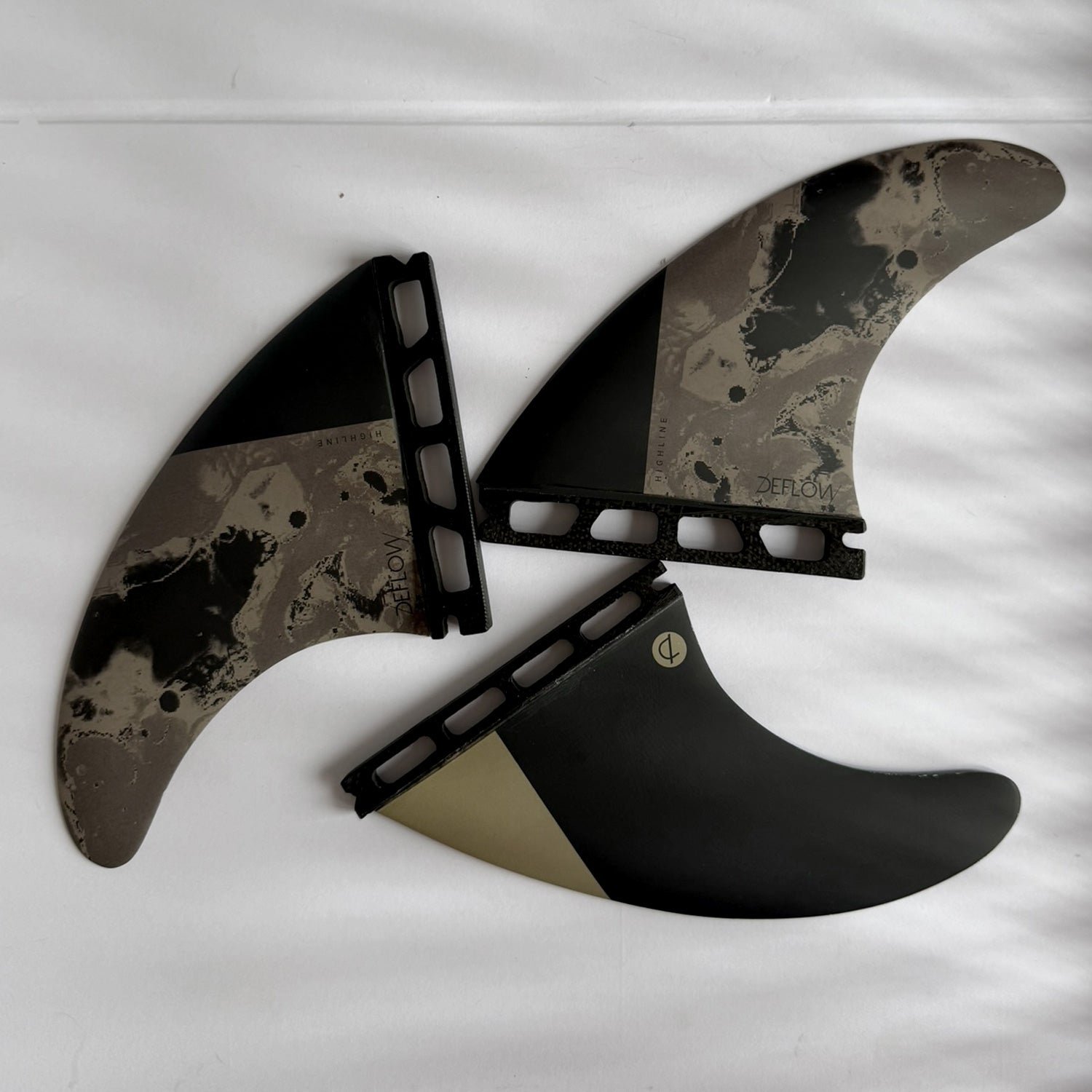 THRUSTER FIN サーフボードフィン -DEFLOW SURF公式オンラインショップ