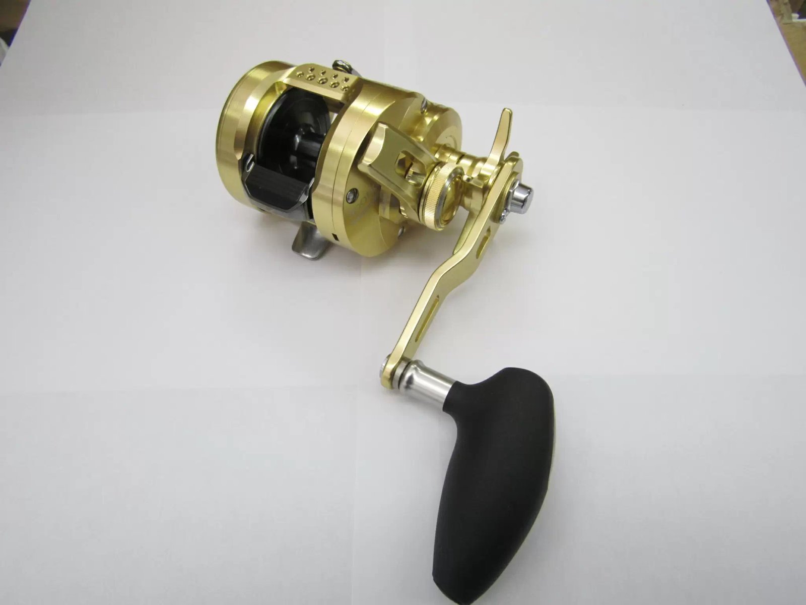 22オシアコンクエスト300HG - 48,500円 : 海釣り、船釣り専門店の沖