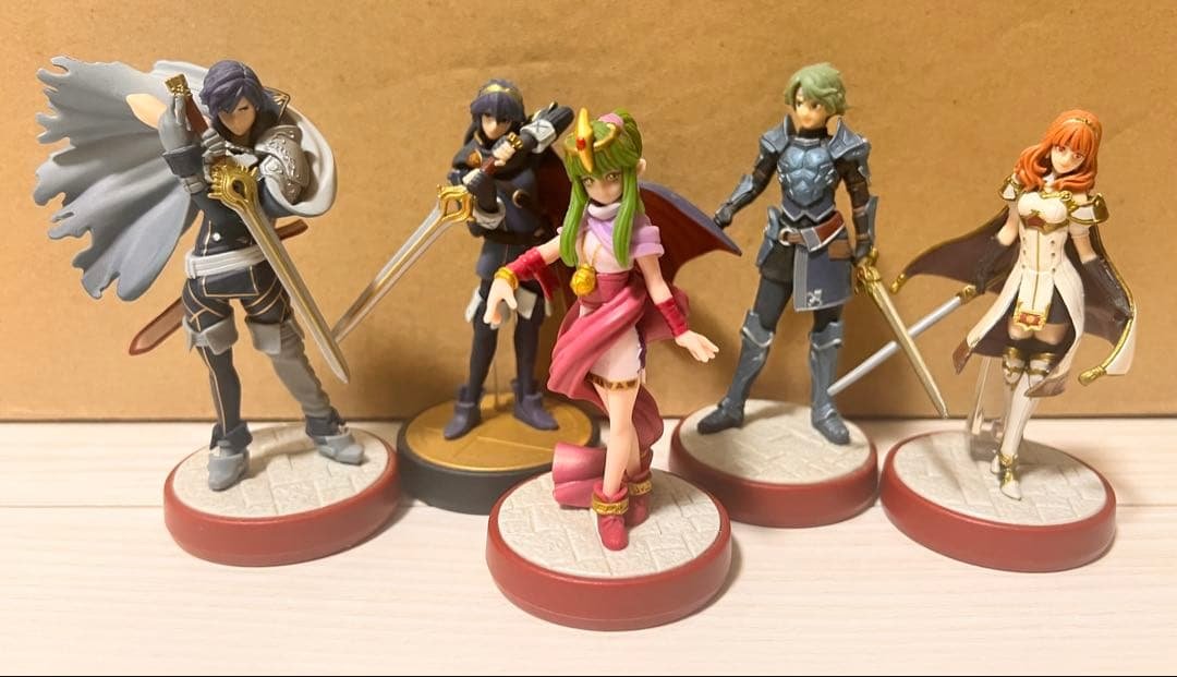 amiibo ファイアーエムブレム　まとめ売り Amazon.co.jp: amiibo アルム(ファイアーエムブレムシリーズ) : ホビー